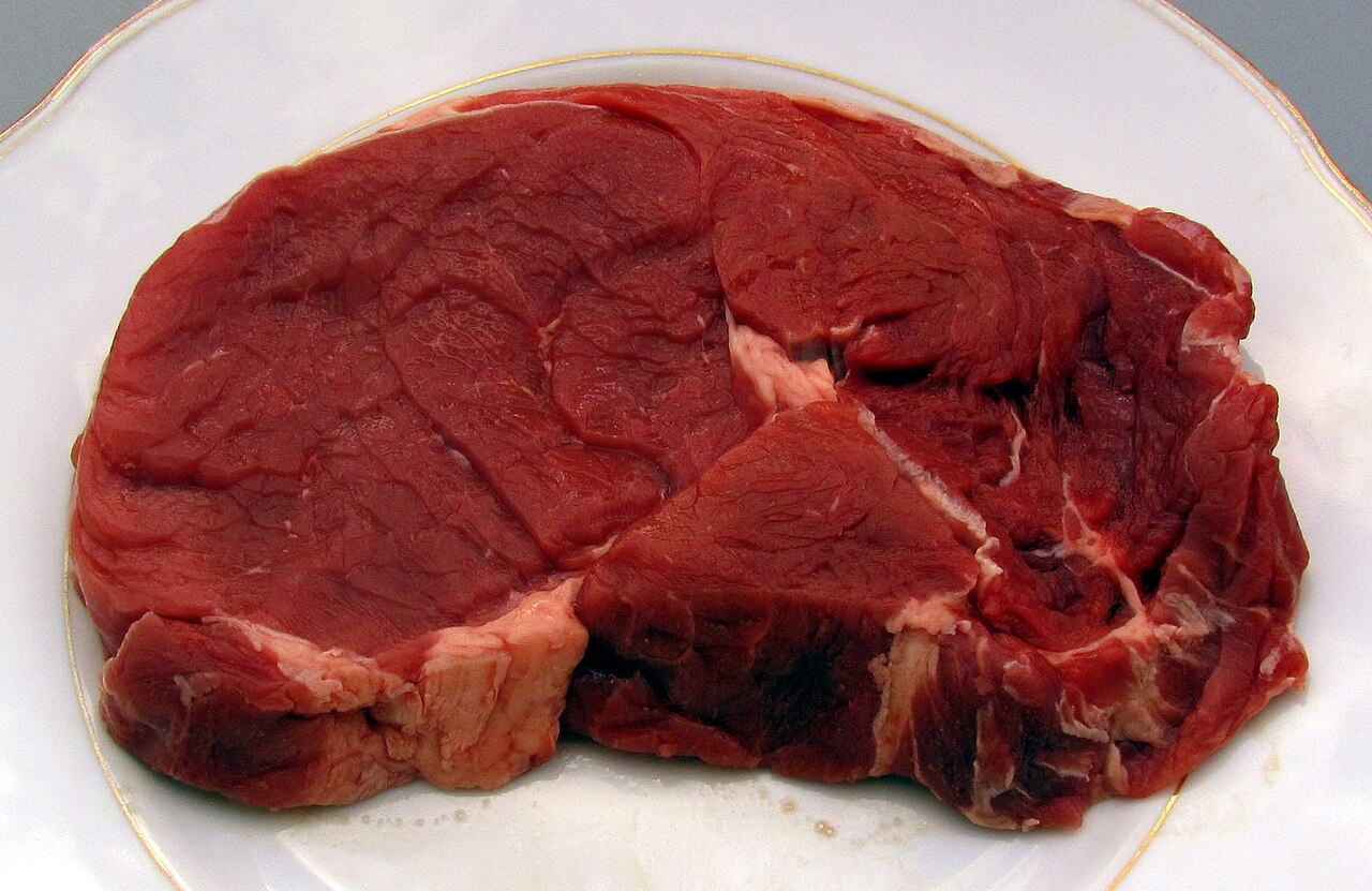 Viande de bœuf — bœuf 100 % français chez le boucher à Bettancourt-la-Ferrée